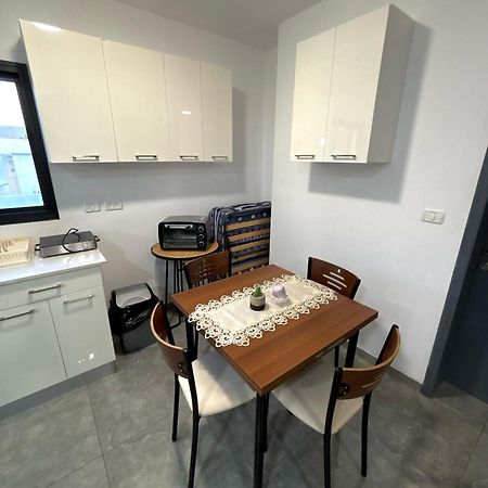 אירוח אריאל Apartamento HaGosherim Exterior foto
