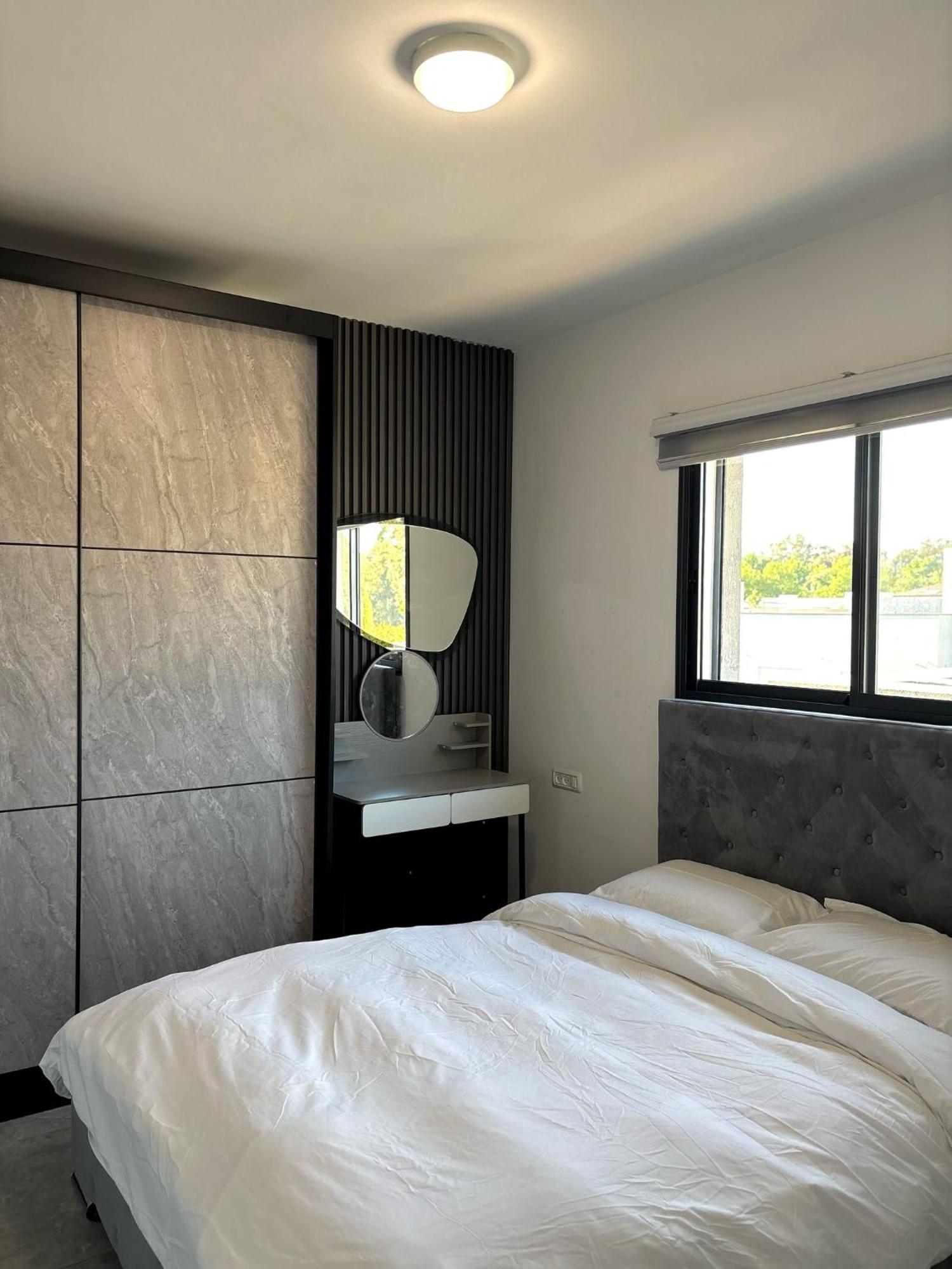 אירוח אריאל Apartamento HaGosherim Exterior foto