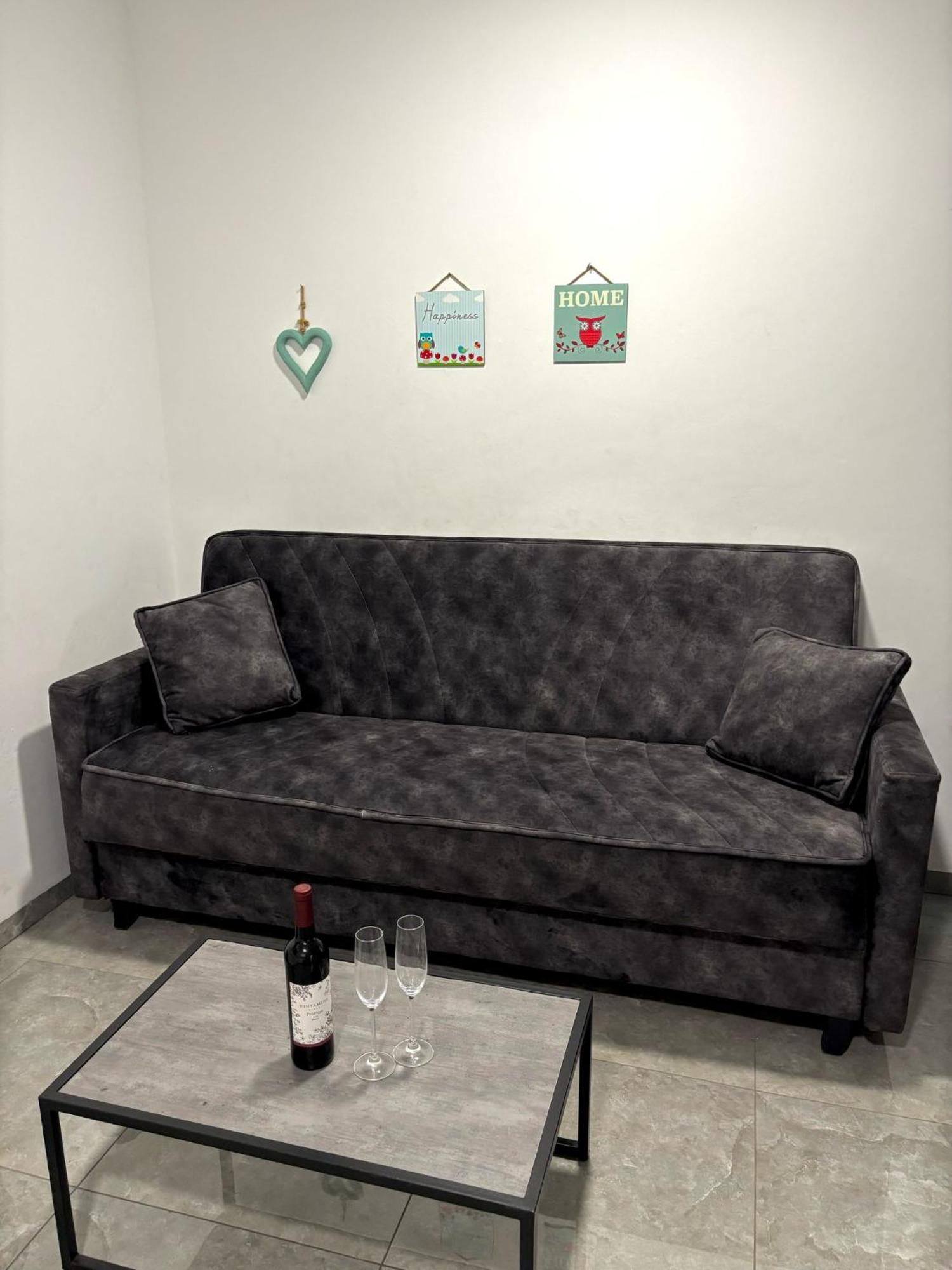 אירוח אריאל Apartamento HaGosherim Exterior foto