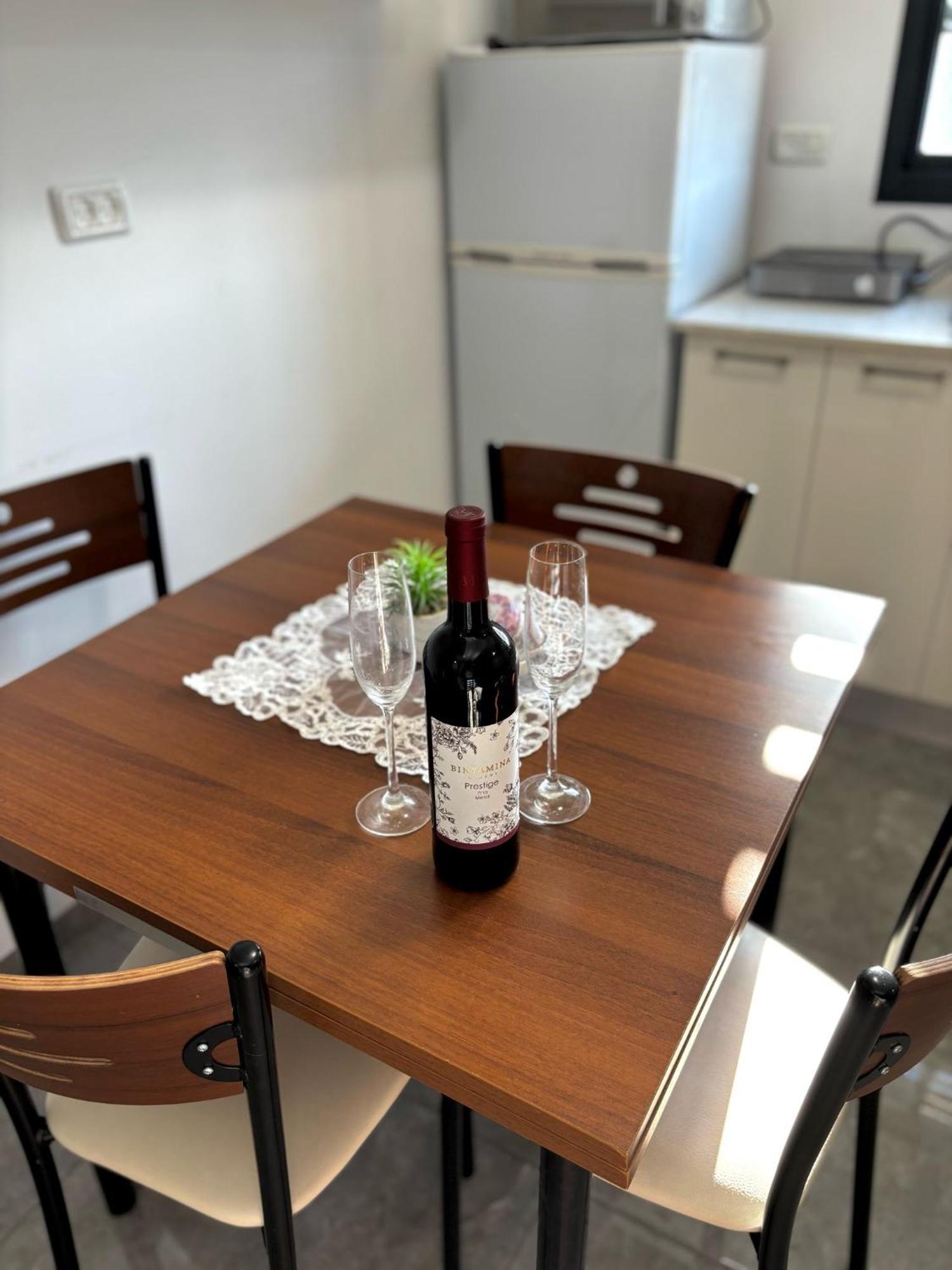 אירוח אריאל Apartamento HaGosherim Exterior foto