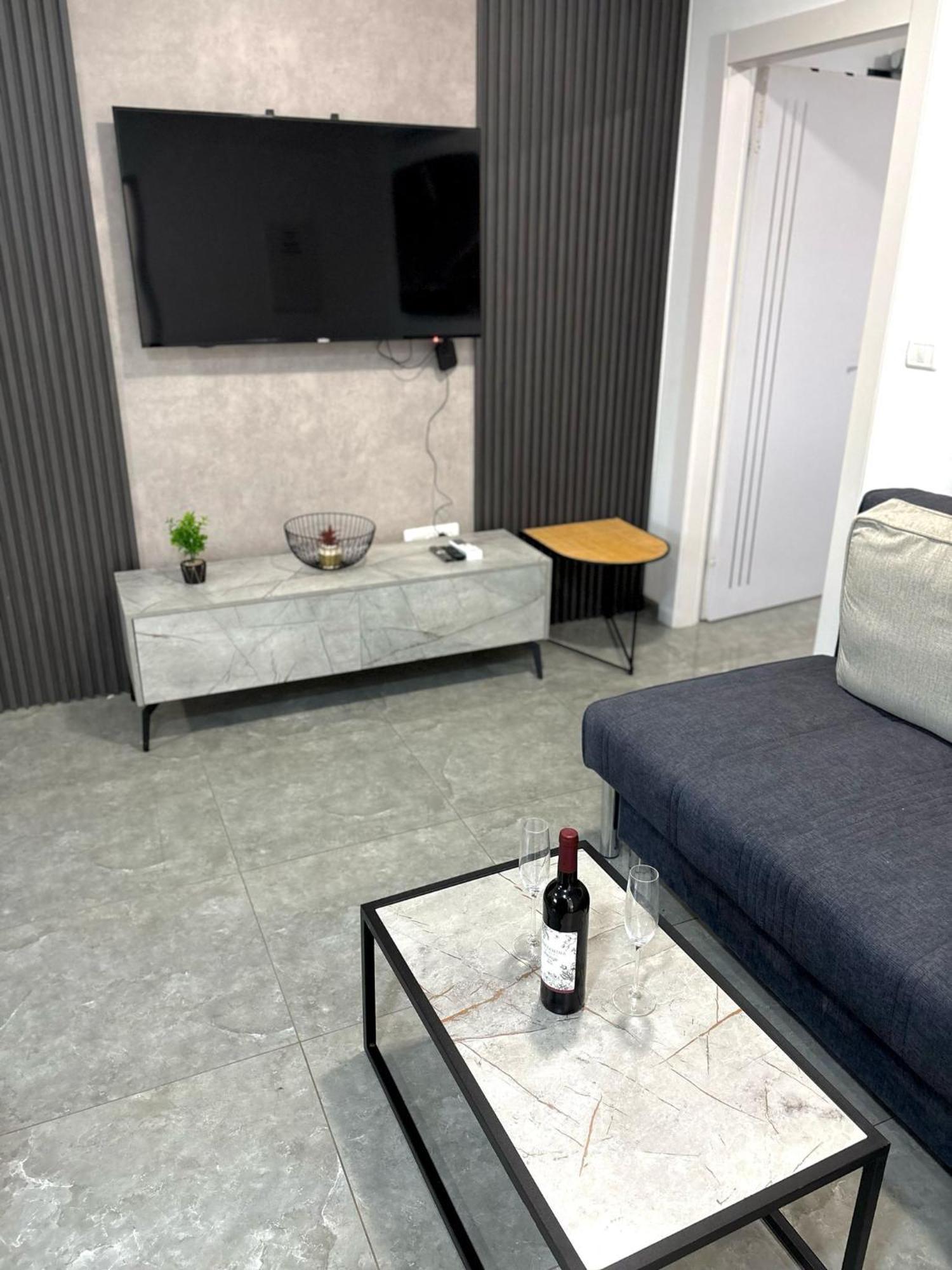 אירוח אריאל Apartamento HaGosherim Exterior foto
